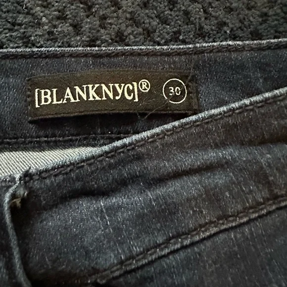 EUC Blank NYC jeans. - Picture 9 of 9